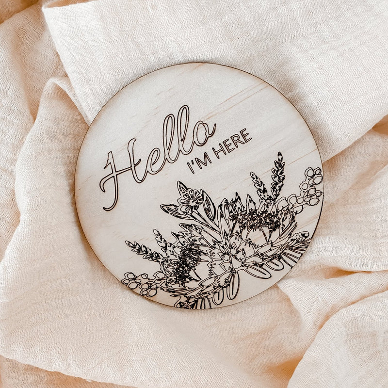 Snuggly Jacks Wooden Announcement Disk - Hello I'm Here