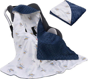 Blue and white double-sided baby blanket made of pure cotton with three-point harness opening, suitable for strollers and car seats.