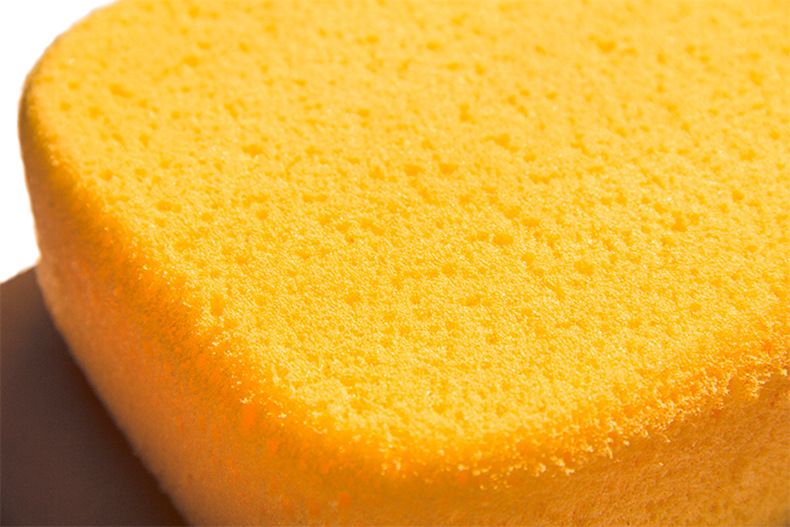 Yellow extra large baby grooming sponge, cleaning and washing sponge in a 3-pack, ideal for gentle baby care and hygiene routines.