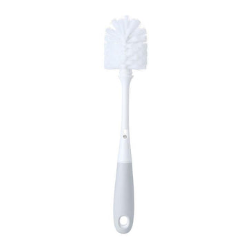 Baby bottle and nipple brush set by Everything Baby, small cleaning brushes for baby bottles and hard-to-reach corners