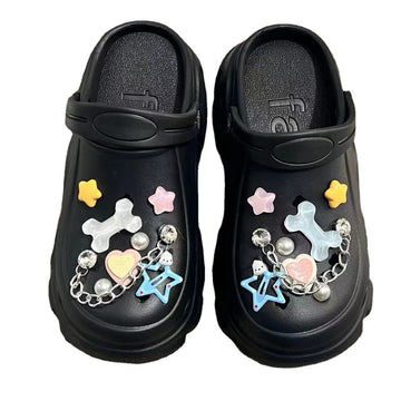 Unisex children's summer sandals with colorful pattern, cushioned lining, garden style, suitable as casual or bathroom slippers.