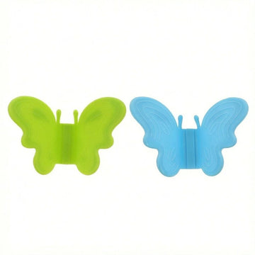 Silicone magnetic oven mitts with teapot handle covers, heat-resistant, designed for safe handling in the kitchen.