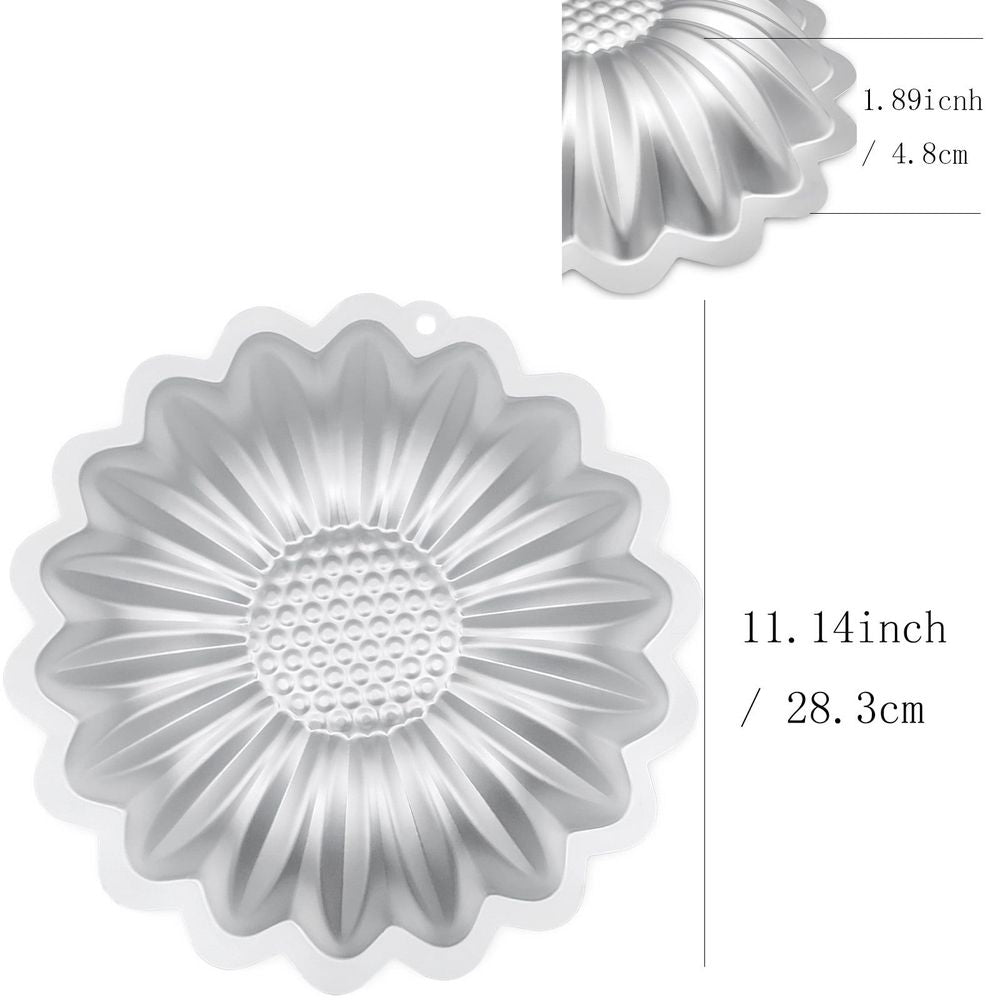 Everything Baby non-stick cake baking pan, durable metal mold for DIY cakes, ideal for family gatherings and birthday parties.