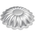 Everything Baby non-stick cake baking pan with metal mold for DIY cakes, versatile bakeware for family gatherings and birthdays.