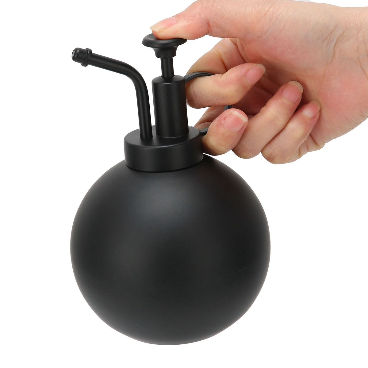 Vintage black 500ml watering pot with hand press spray for garden or balcony use, suitable for outdoor garden accessories.