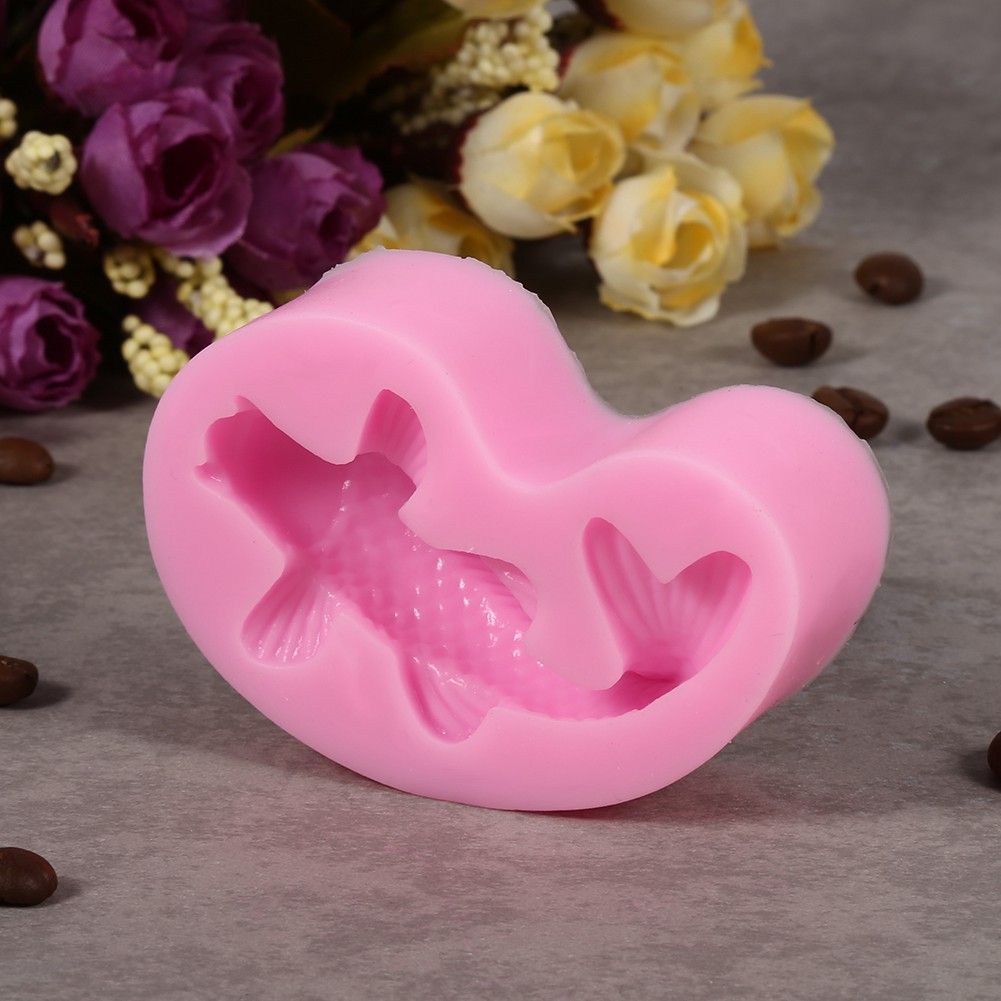 3D fish-shaped silicone fondant mold for cake decorating and sugarcraft, ideal for baby and kids' pretend play toys.
