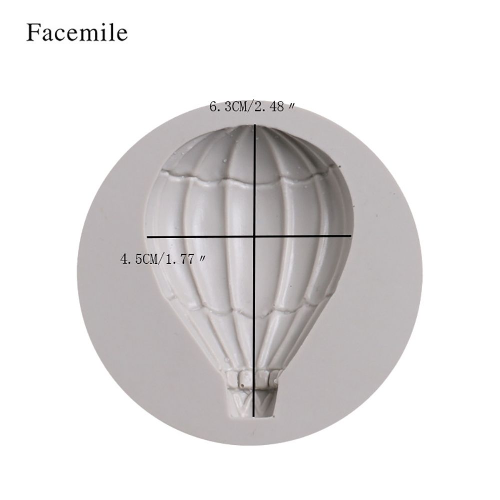 Silicone mold featuring hot air balloon pattern for cake decorating, ideal for DIY baking and fondant cake decorations.