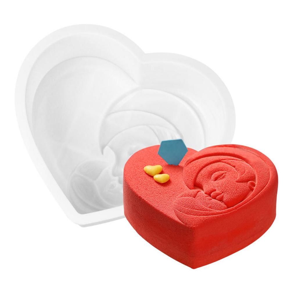 Heart-shaped silicone cake mold for baking, ideal for making chocolates and treats, flexible and durable kitchen baking tool.