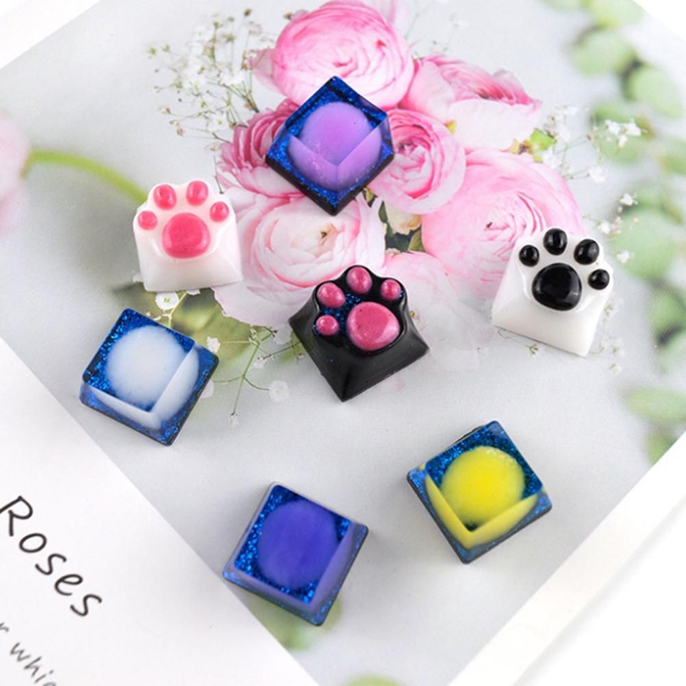 Silicone mold for DIY mechanical keyboard keycaps, soft and durable, designed for kids' pretend play and toy customization.