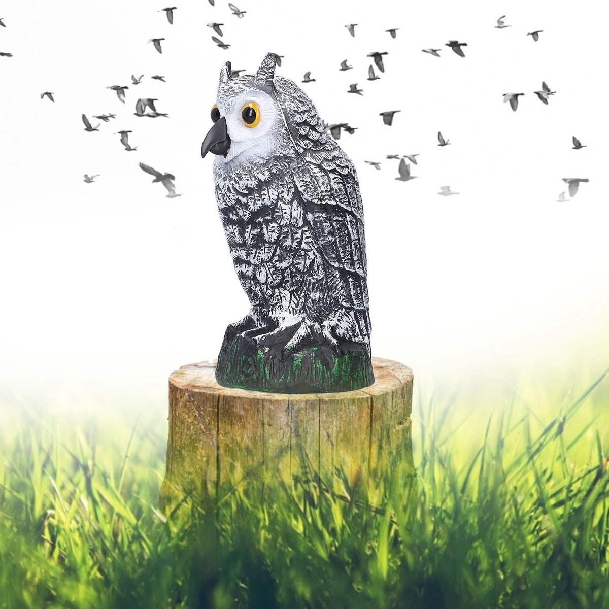 Plastic hunting fake owl decoy for outdoor gardens and yards, designed to deter pests and enhance outdoor pest control.