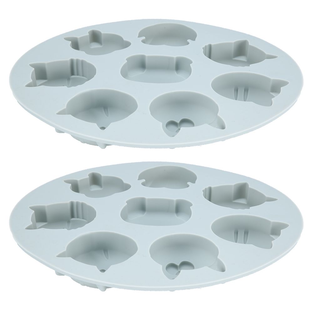 Gray silicone mold with cartoon animal shapes for baking, suitable for cake, chocolate, and baby feeding accessories.