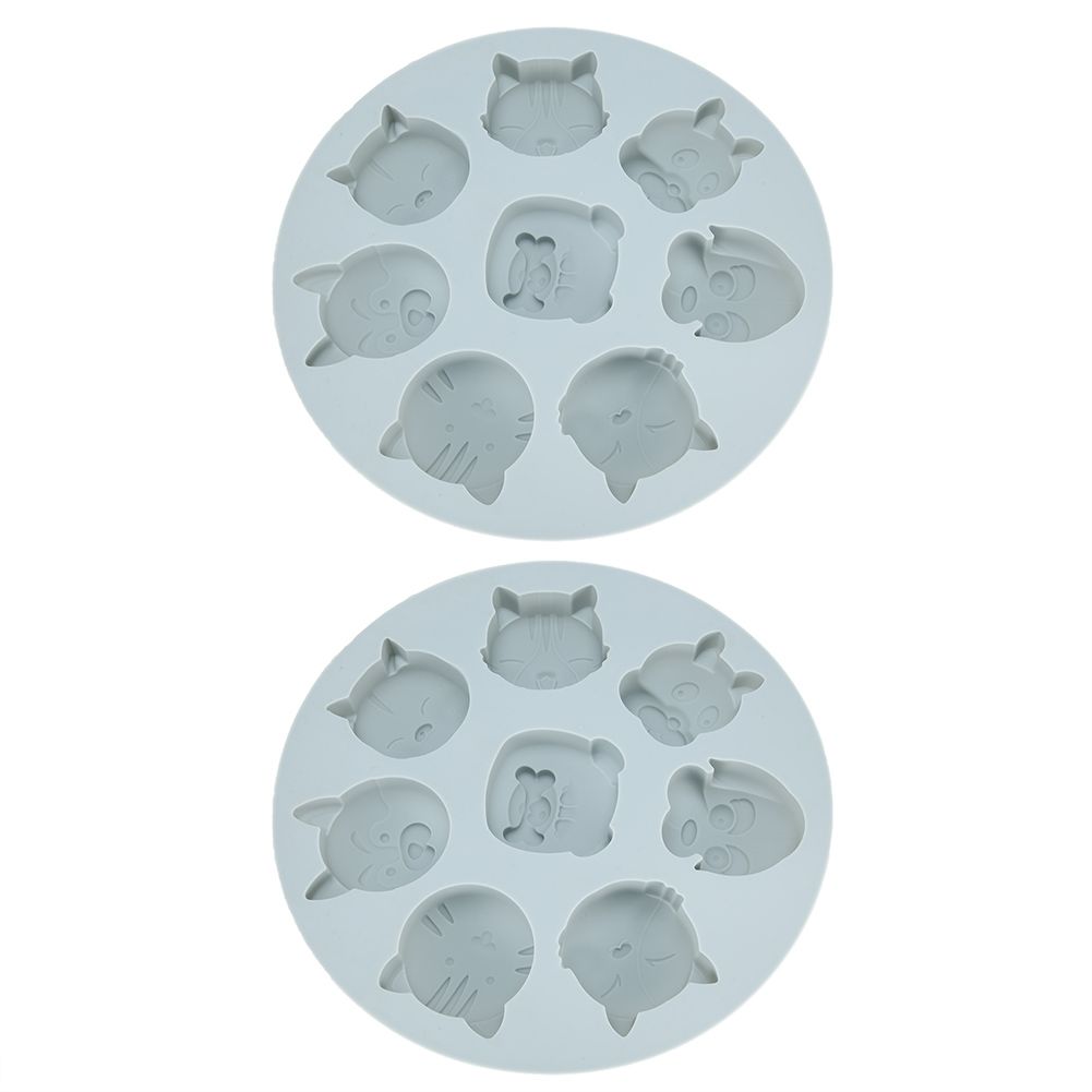 Two gray cartoon animal-shaped silicone molds for baking, suitable for making cake, chocolate, or baby food accessories.