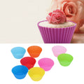 Set of 8 silicone baking cups, 7cm, heat-resistant, reusable round cake molds suitable for baking and feeding purposes.