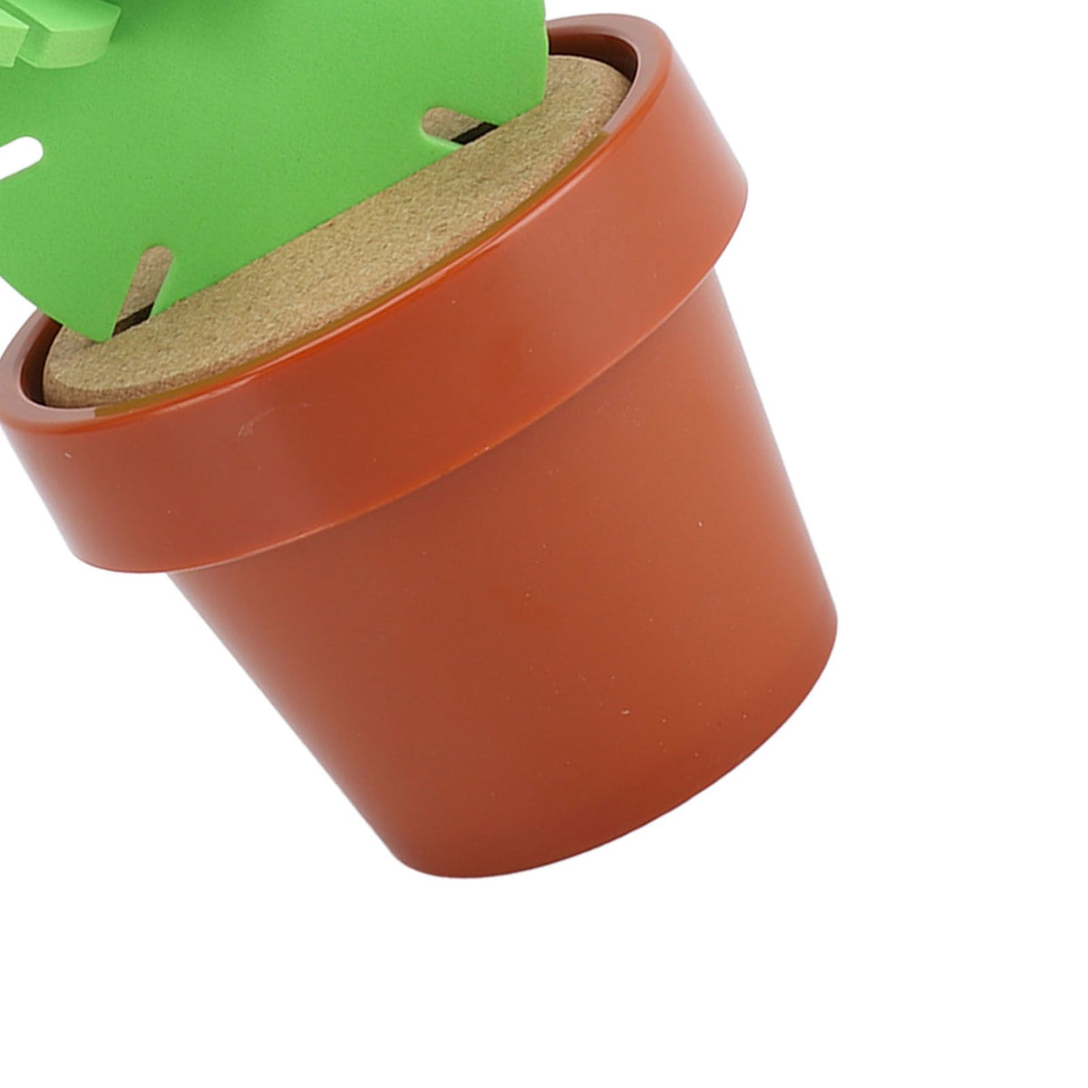 Cute cactus coaster with flowerpot holder, heat insulation and anti-slip features, designed for protecting tabletops in home decor.