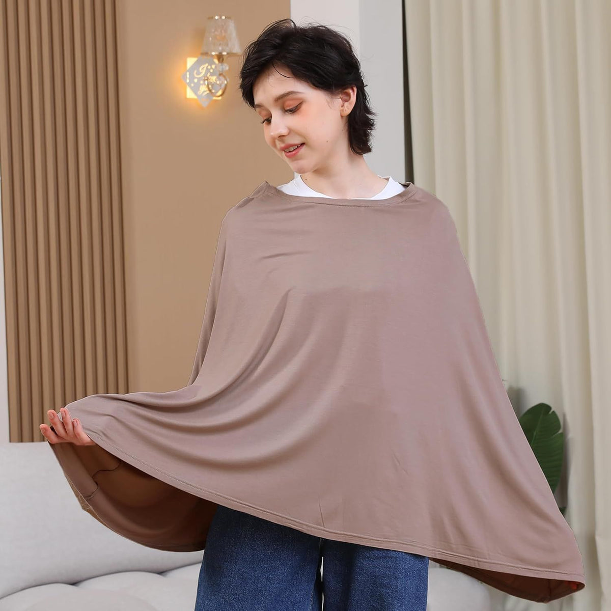 Soft, breathable rayon nursing cover from Everything Baby offers 360° full coverage for breastfeeding, ideal for baby health and grooming.