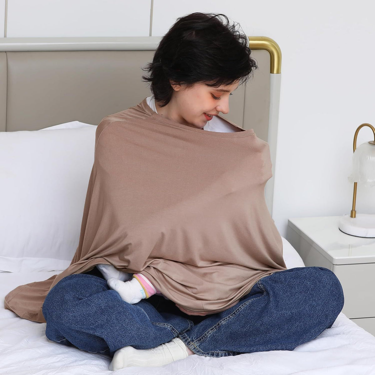 Soft rayon breastfeeding cover by Everything Baby, full 360° coverage nursing poncho for comfortable, discreet breastfeeding.