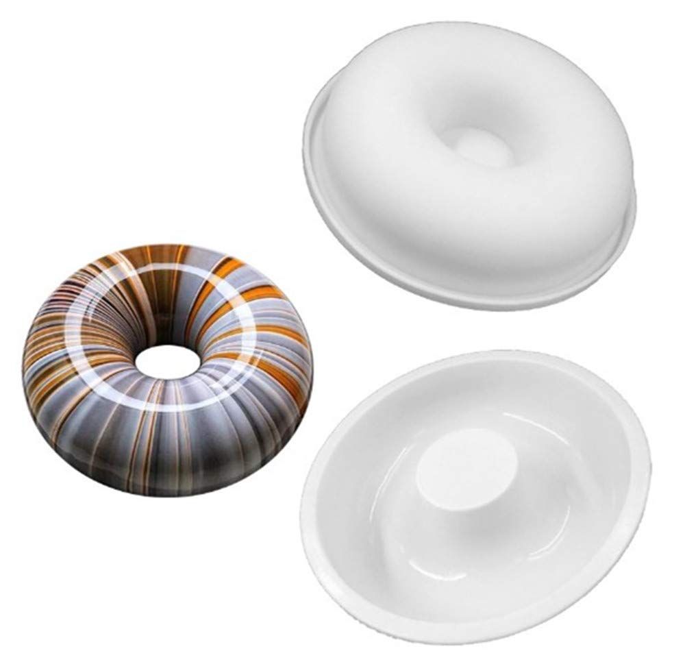 Silicone 7.8-inch fluted tube cake mold for baking, round non-stick oven-safe mold for chocolate mousse and desserts.