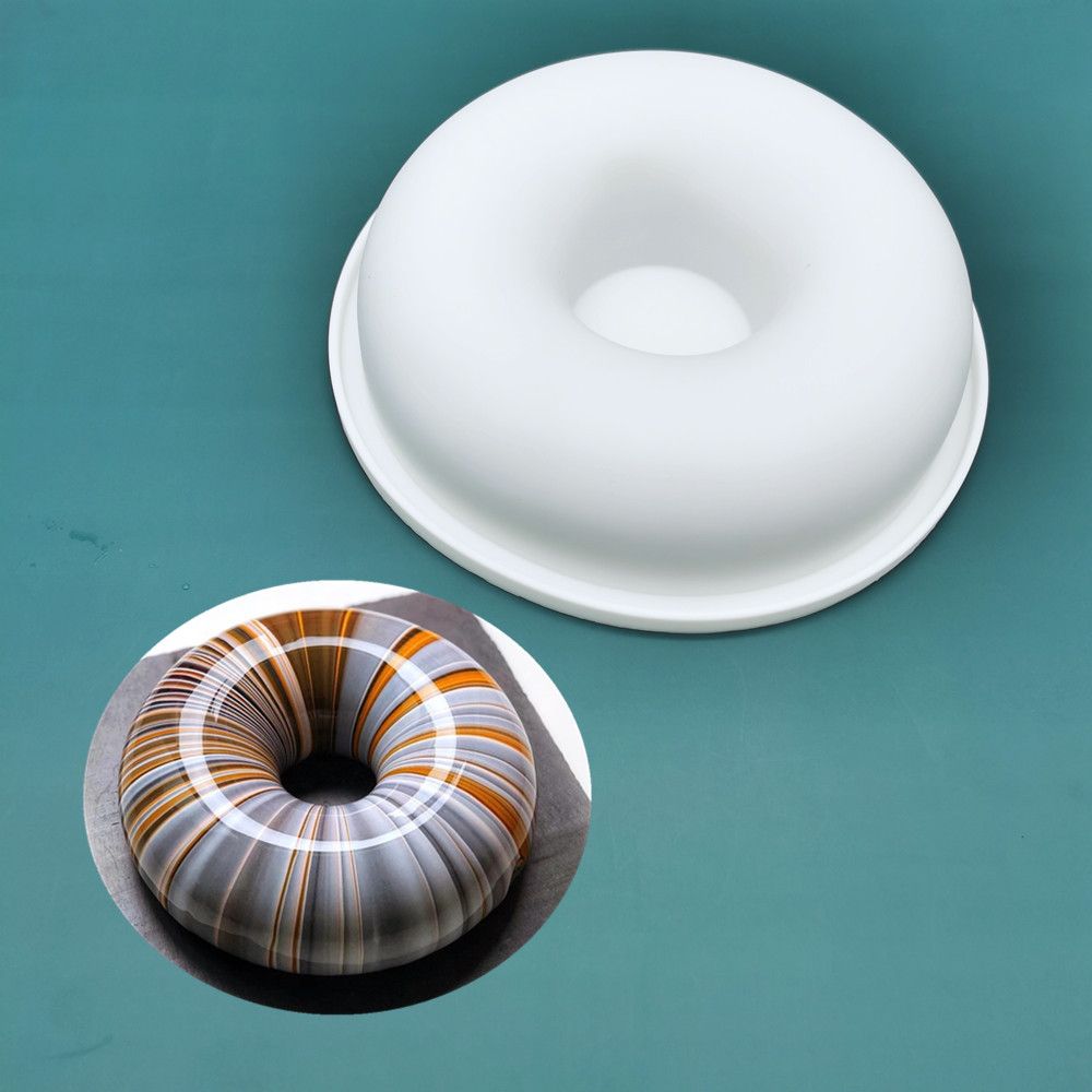 7.8-inch silicone fluted tube cake mold, round non-stick baking pan for chocolate mousse and baking, designed for kids' pretend play.