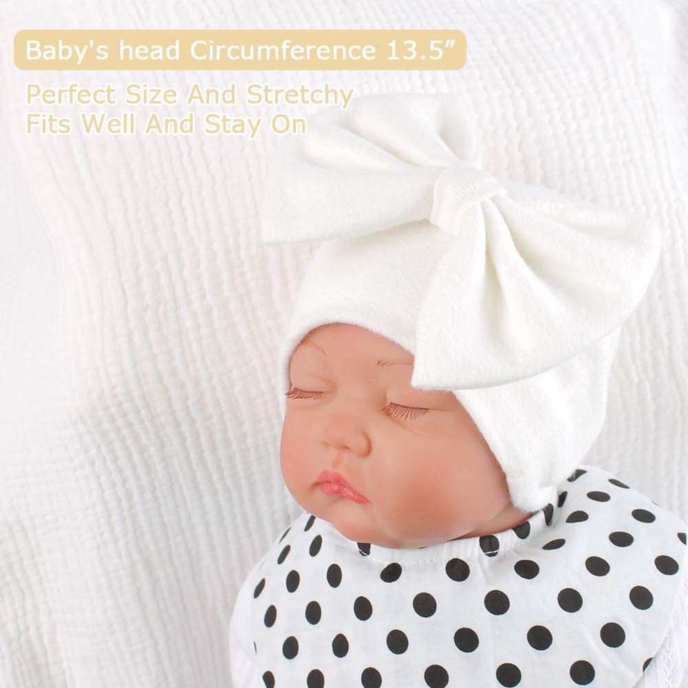 Warm double-layer baby hat and gloves set with bow shape, suitable for autumn and winter, from Everything Baby.
