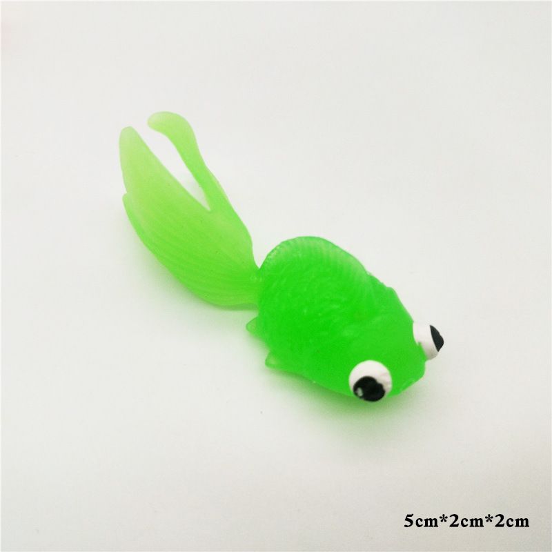 Colorful plastic fake goldfish aquarium ornaments, realistic moving fish toys for kids' building and play displays.