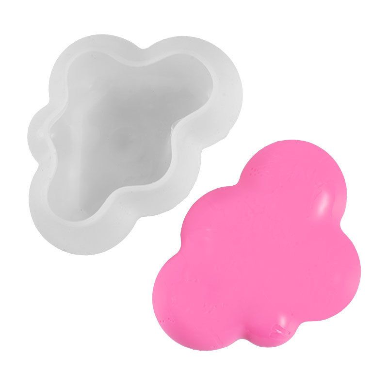 3D cloud-shaped silicone mold set for chocolate, mousse, ice, pudding, candy, soap, and resin crafts, by Everything Baby.