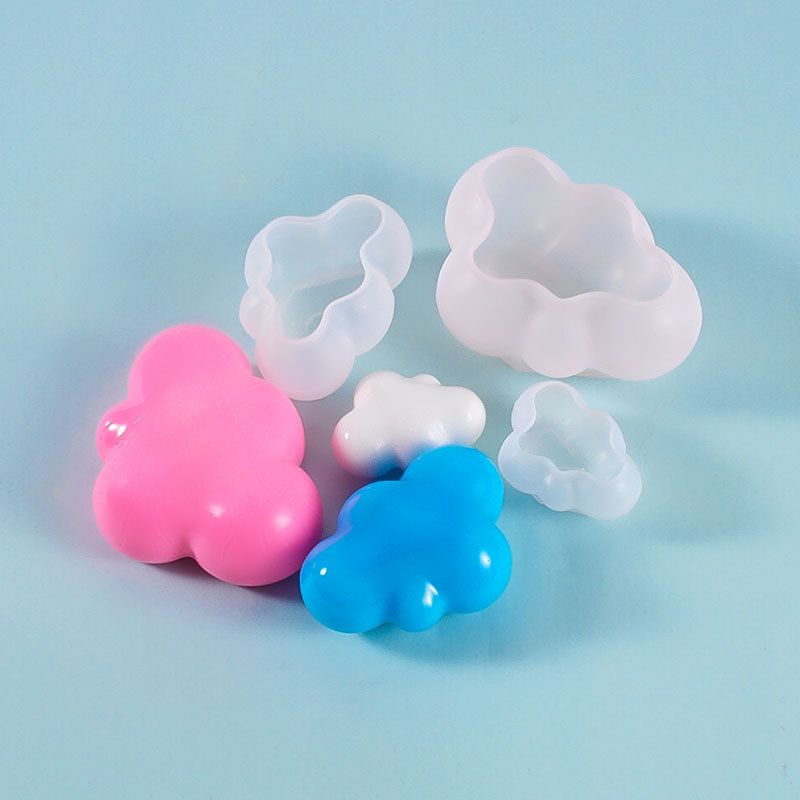 3D cloud-shaped silicone mold set for chocolates, mousse, ice cubes, and crafts, perfect for baby and kids pretend play projects.