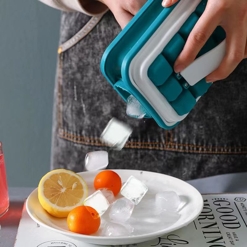 Baby and kids ice tray mold by Everything Baby, portable ice maker and dispenser with easy-release design.
