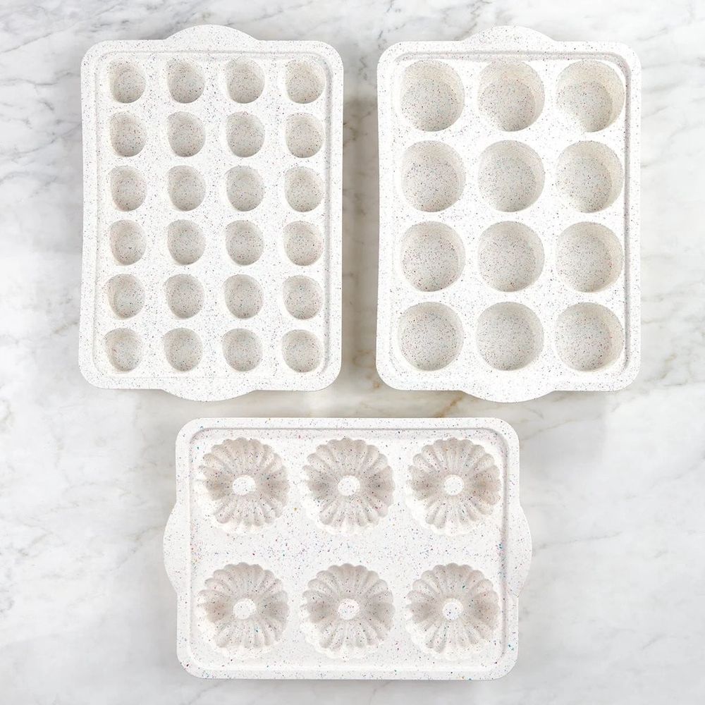 Silicone mini muffin pan for baking mini cupcakes, egg bites, and choco bombs, ideal for baby and kids feeding preparations.