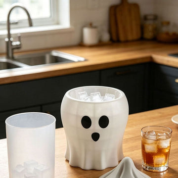 Halloween Ghost Ice Cubes Tray, Flexible Silicone Ice Mold, Easy Release Ghost Shaped Ice Maker for Halloween Party Drinks Cocktails, White