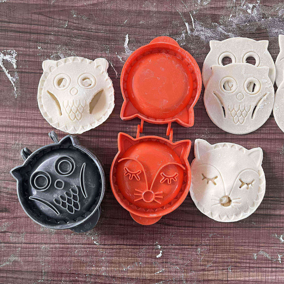 Mini hand pie molds featuring fox and owl shapes for children’s pretend play, perfect for crafting forest animal-themed treats.