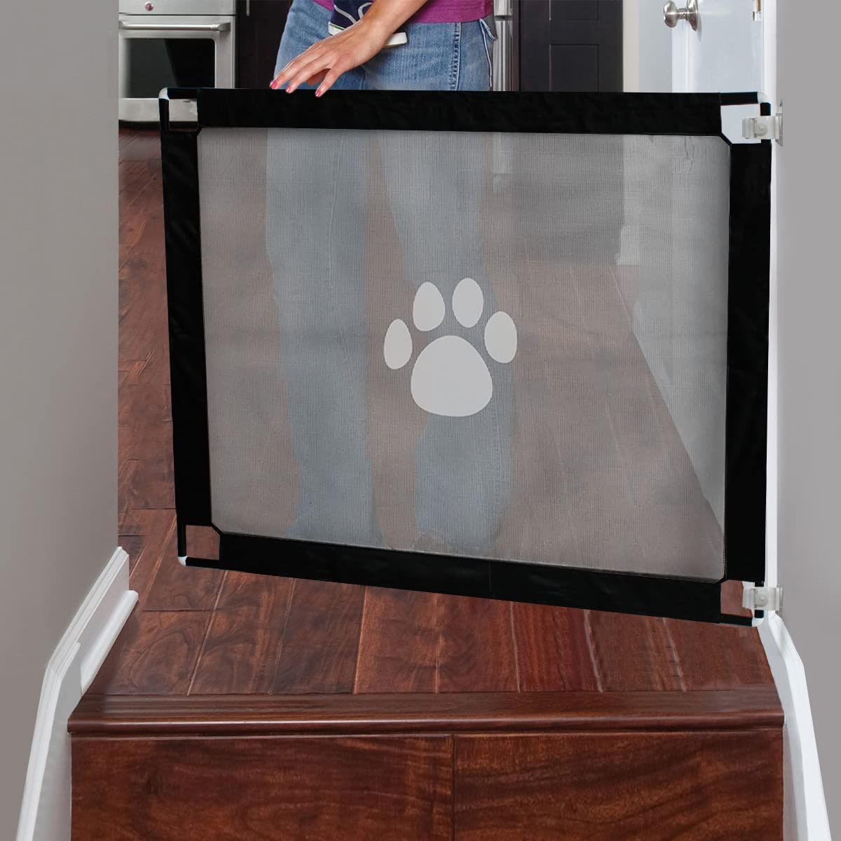 Magic Pet Gate by Everything Baby, 39.3"x31.5" mesh safety gate for dogs and cats, portable barrier for stairs, doorways, hallways