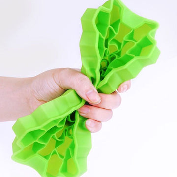 Silicone Ice Cube Tray with Lids | Candy Tray | Chocolate Tray | BPA FREE | Hexagon Shaped | Whiskey | Cocktails |37 Cubes/Tray