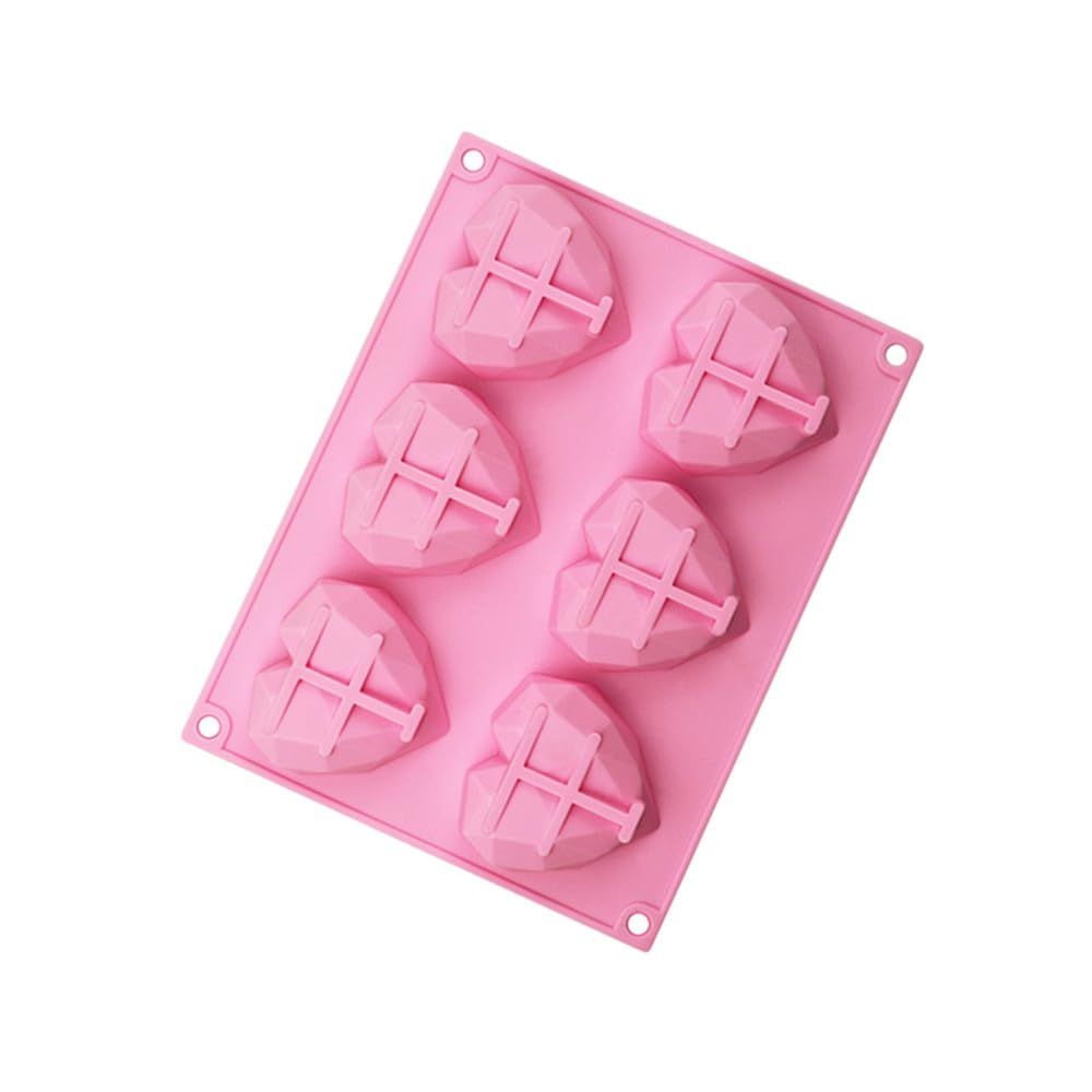 Heart-shaped 3D diamond silicone mold for chocolates and mousse, six cavities, flexible and easy to demold, ideal for baking and crafting.