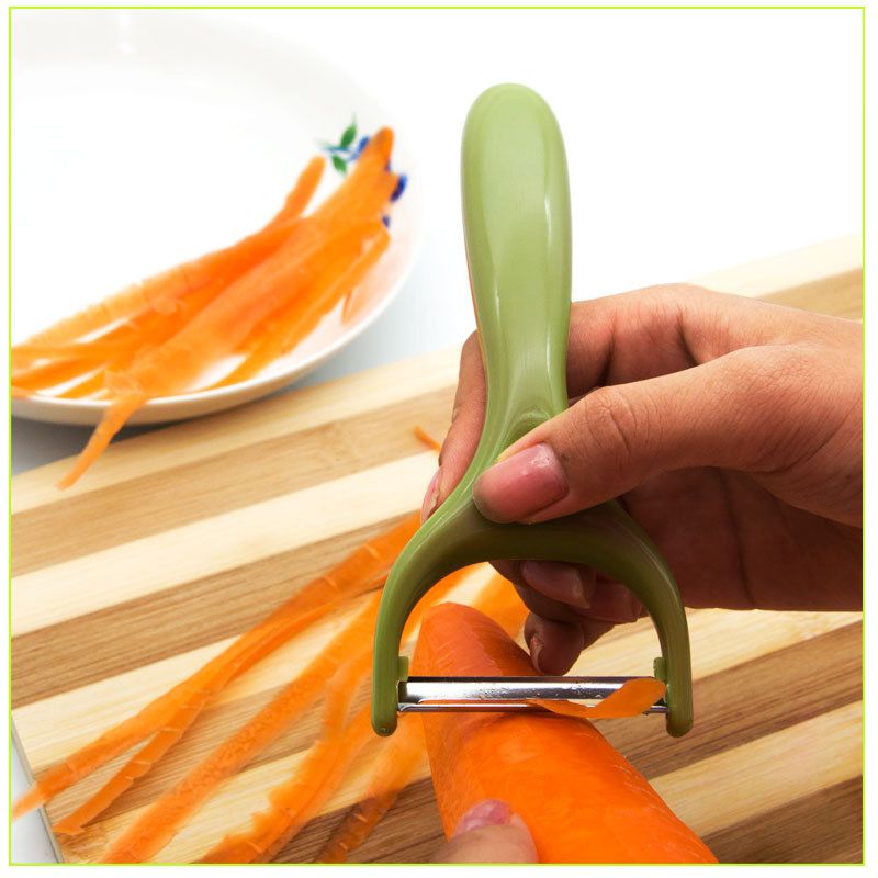 Three ceramic vegetable peelers for kitchen, safe potato and fruit peelers for carrots, zucchini, apples, and vegetables.
