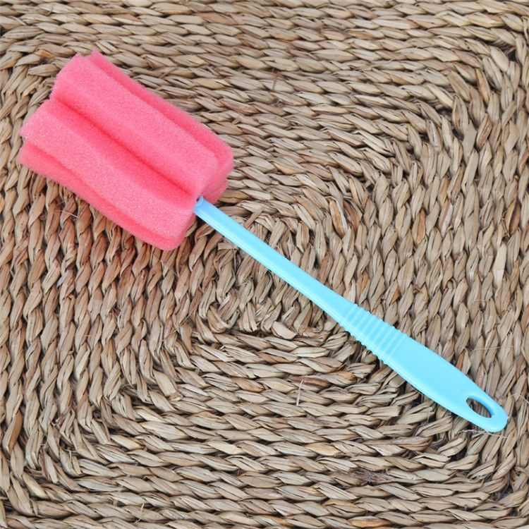 Three cleaning brushes for baby bottles and thermos mugs, designed for thorough cleaning of bottles and mugs.