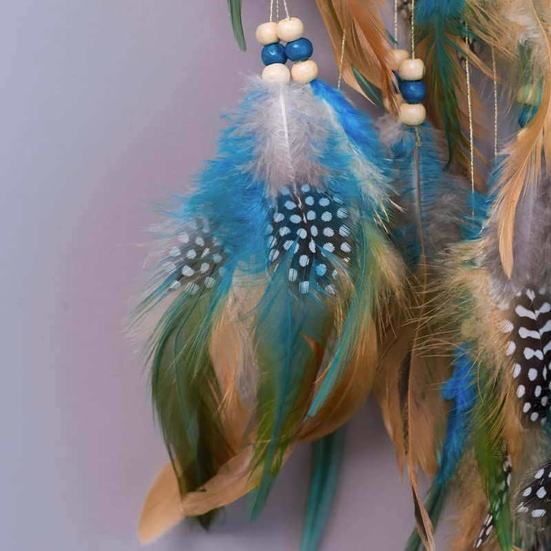 Blue and brown feather dream catchers for kids' bedrooms, small wall hangings with feathers, suitable for boys and girls.
