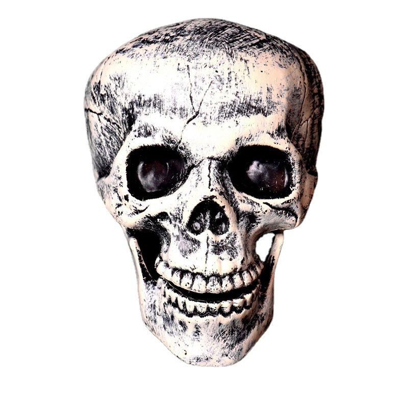 Skeleton stakes for Halloween yard decoration, outdoor groundbreakers with spooky skeleton figures for festive outdoor Halloween decor.