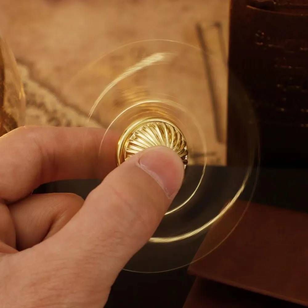 Metal orb ball toy for kids, decorative sphere for stress relief, outdoor play, desk decor, suitable for boys and girls.