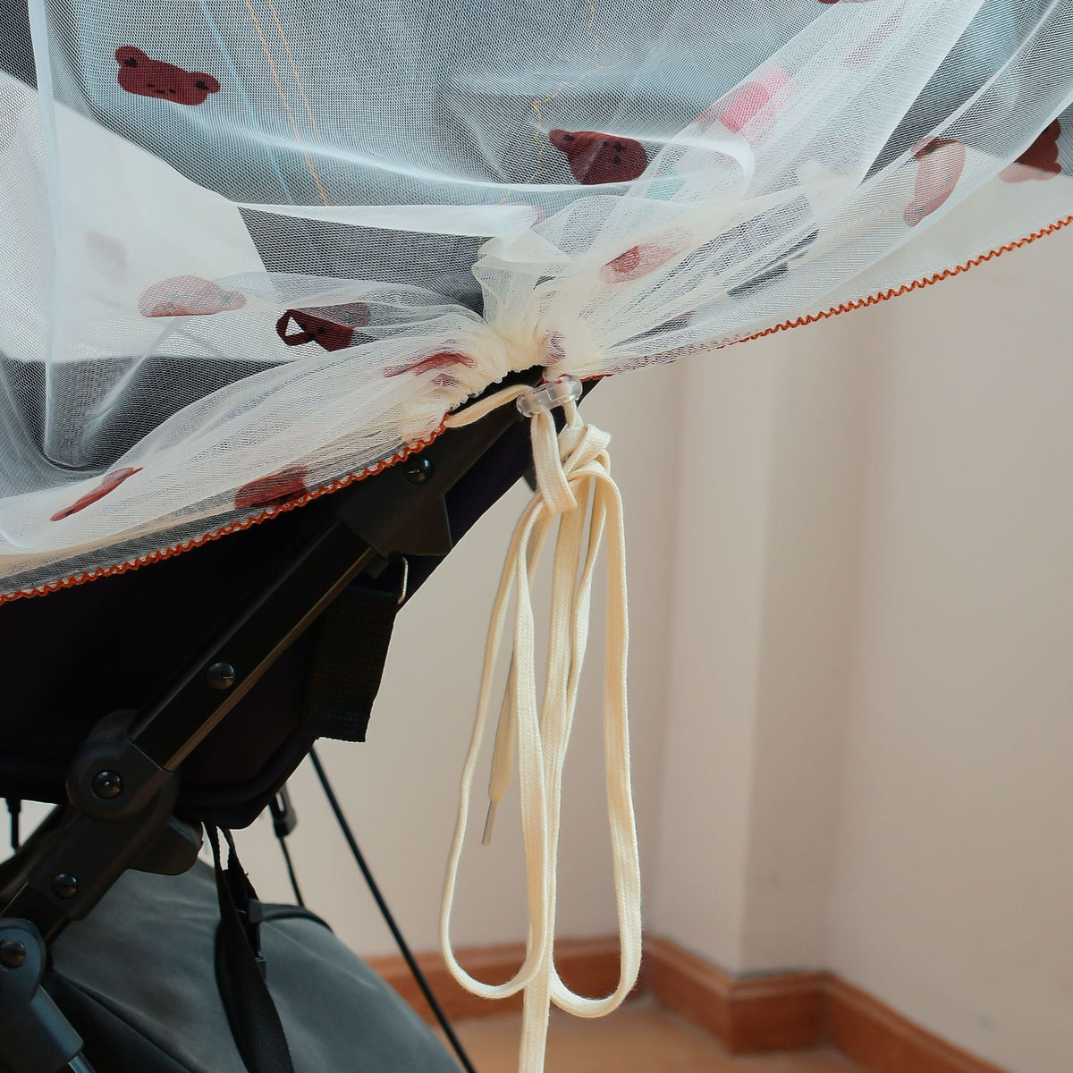 Everything Baby stroller mosquito net, full cover mesh for baby stroller, keeps bugs away while protecting your little one.