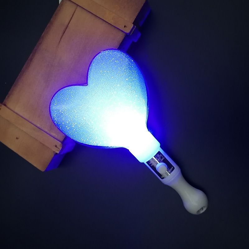 Three light-emitting stick concert props and headdresses for kids' pretend play, suitable for birthday parties and carnival events.