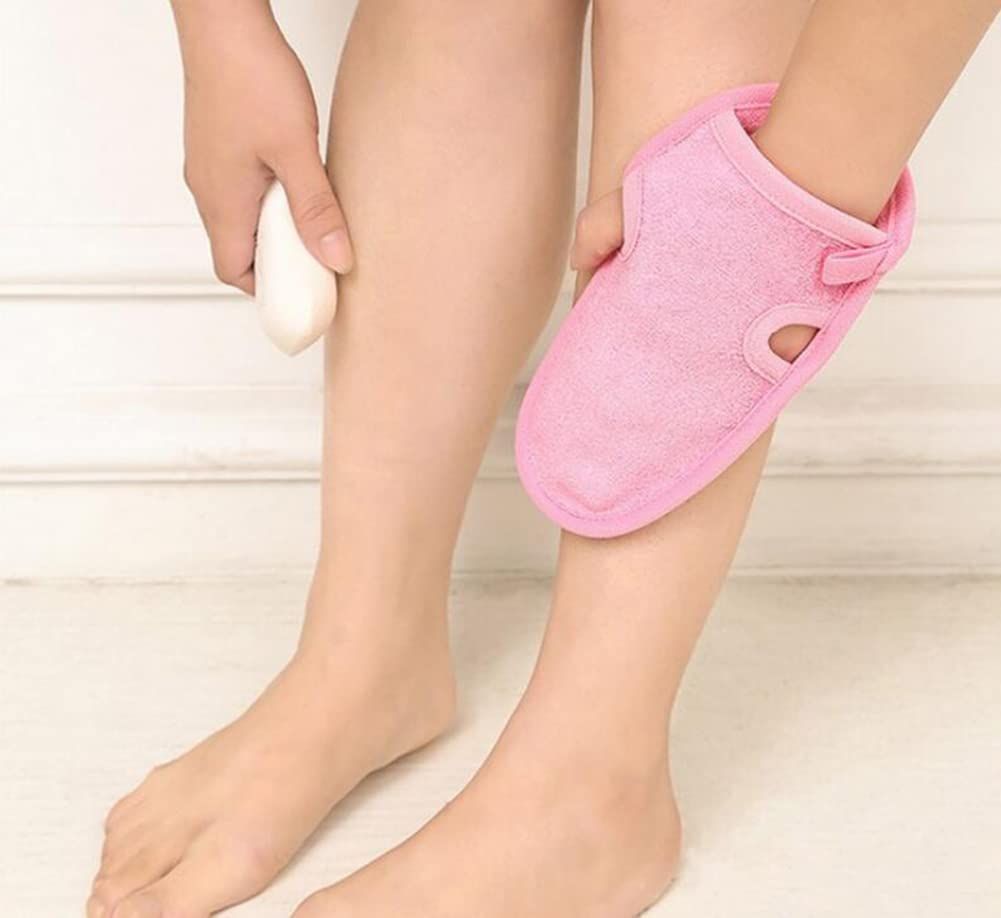 Soft baby and kids bathing mittens by Everything Baby, double-sided shower sponges for gentle face and body skin care.