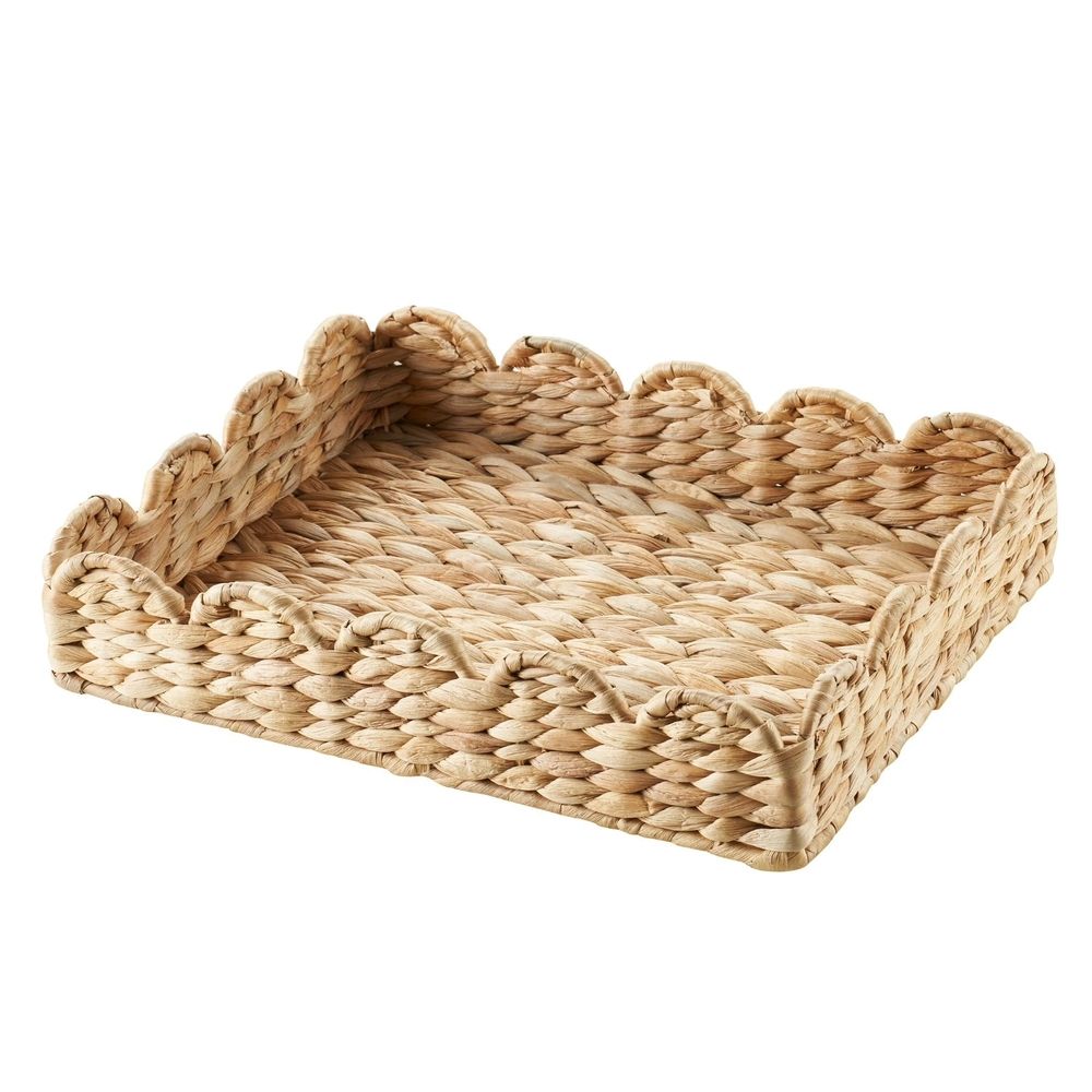 Woven water hyacinth decorative tray with scalloped edges, rattan wooden serving tray for home decor and table centerpiece.