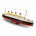 Sluban B1122 RMS Titanic model kit, large 1:350 cruise ship building blocks for kids, detailed maritime construction toy.