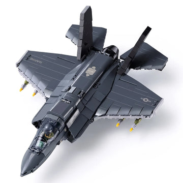 Sluban B1361 F35 Lightning Stealth Fighter Jet model kit for kids, building blocks toy for aviation enthusiasts.