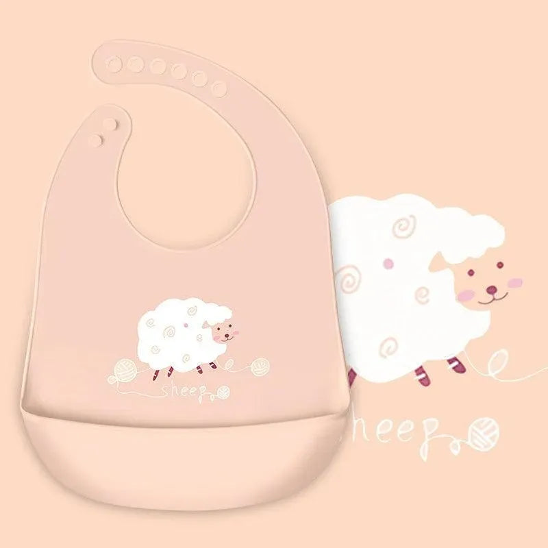 Silicone waterproof baby feeding bib apron with pouch, featuring a giraffe design for easy cleaning and toddler protection.