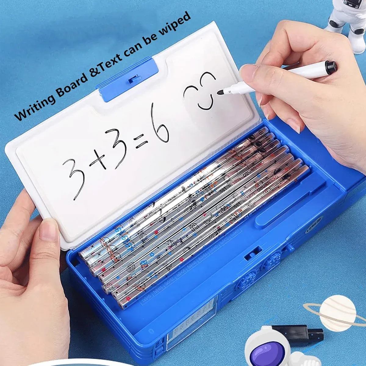 Astronaut-themed multifunctional pencil case for kids, featuring space design, ideal for stationery and school supplies.