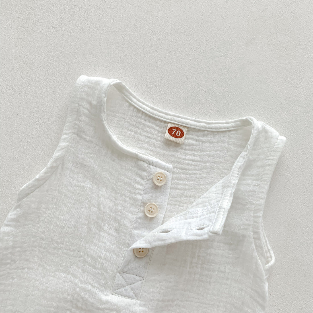 90cm White Sleeveless Bubble Cotton Baby Romper - Soft Newborn Onesie for Boys and Girls, 0-2 Years