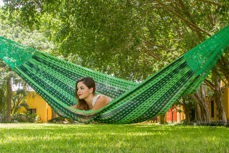 Outdoor undercover cotton Mayan Legacy hammock King size Jardin